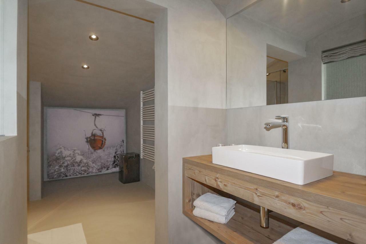 Appartements Erwin & Eleonore Huettl - Penthouse นอยเคียร์เชน อัม โกรสเวเนดิเกอร์ ภายนอก รูปภาพ